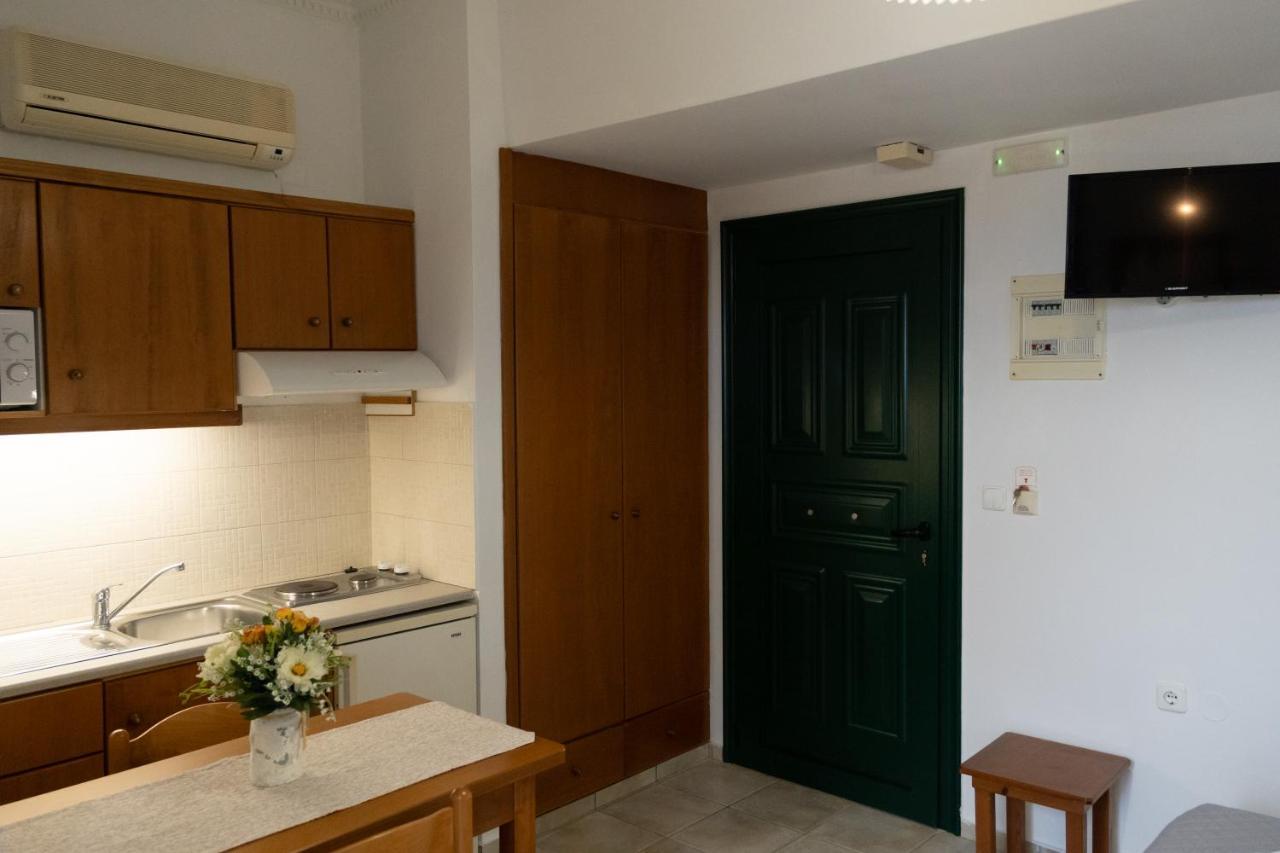 Aspri Petra Apartments Análipszi Kültér fotó