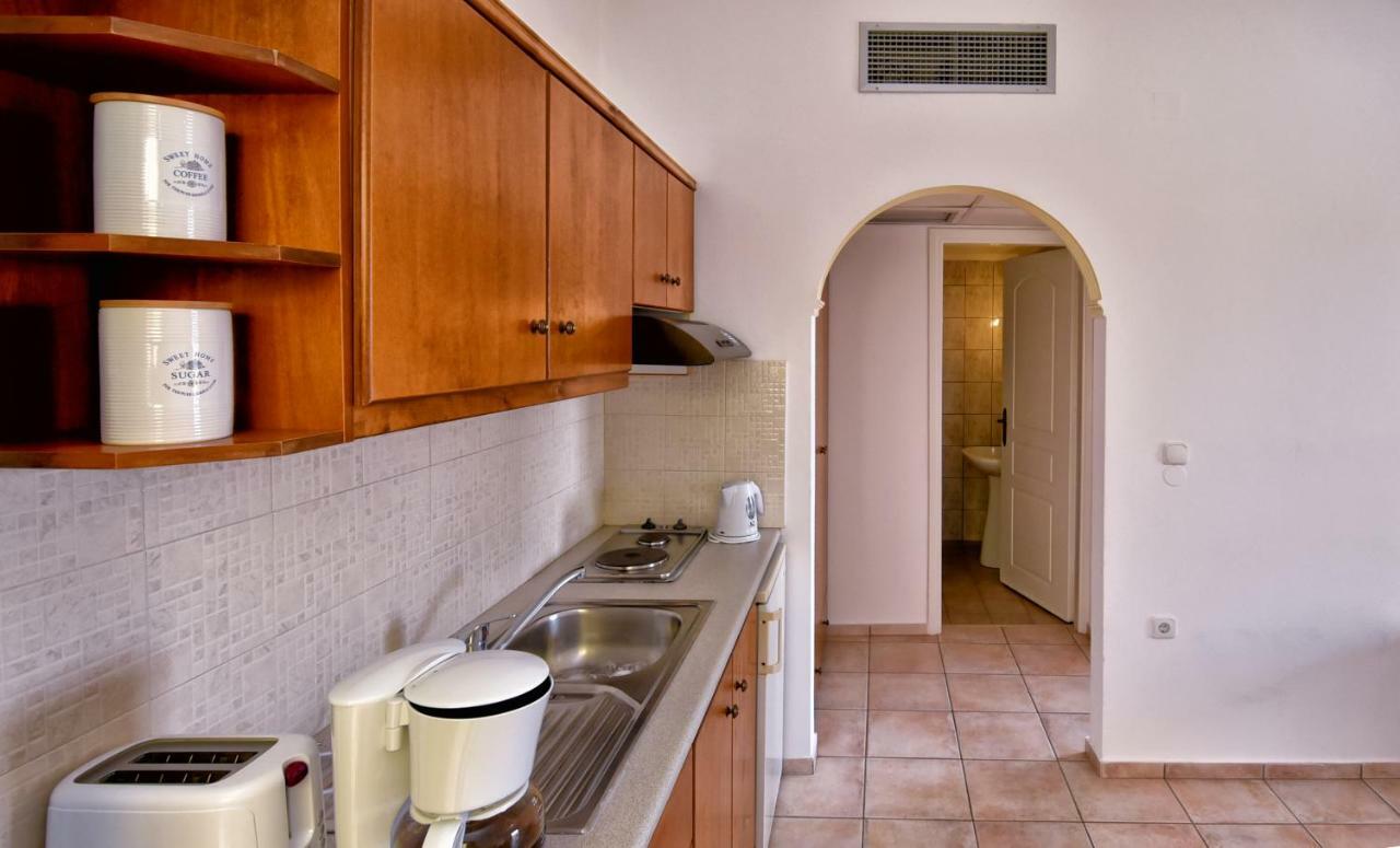 Aspri Petra Apartments Análipszi Kültér fotó